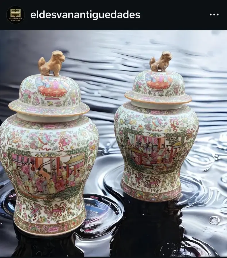 aed-62 Pareja de tibores chinos de porcelana Cantón con tapa y remate zoomorfo - Imagen 1